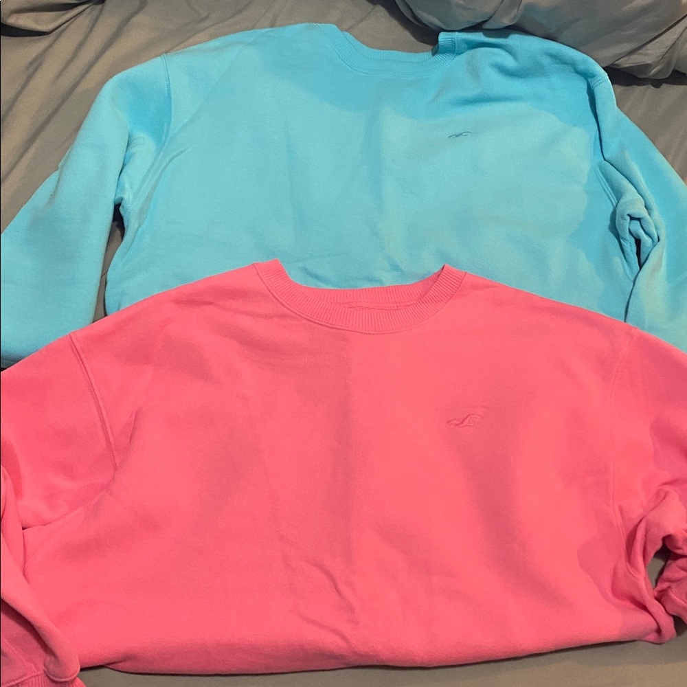 Hollister Crewnecks